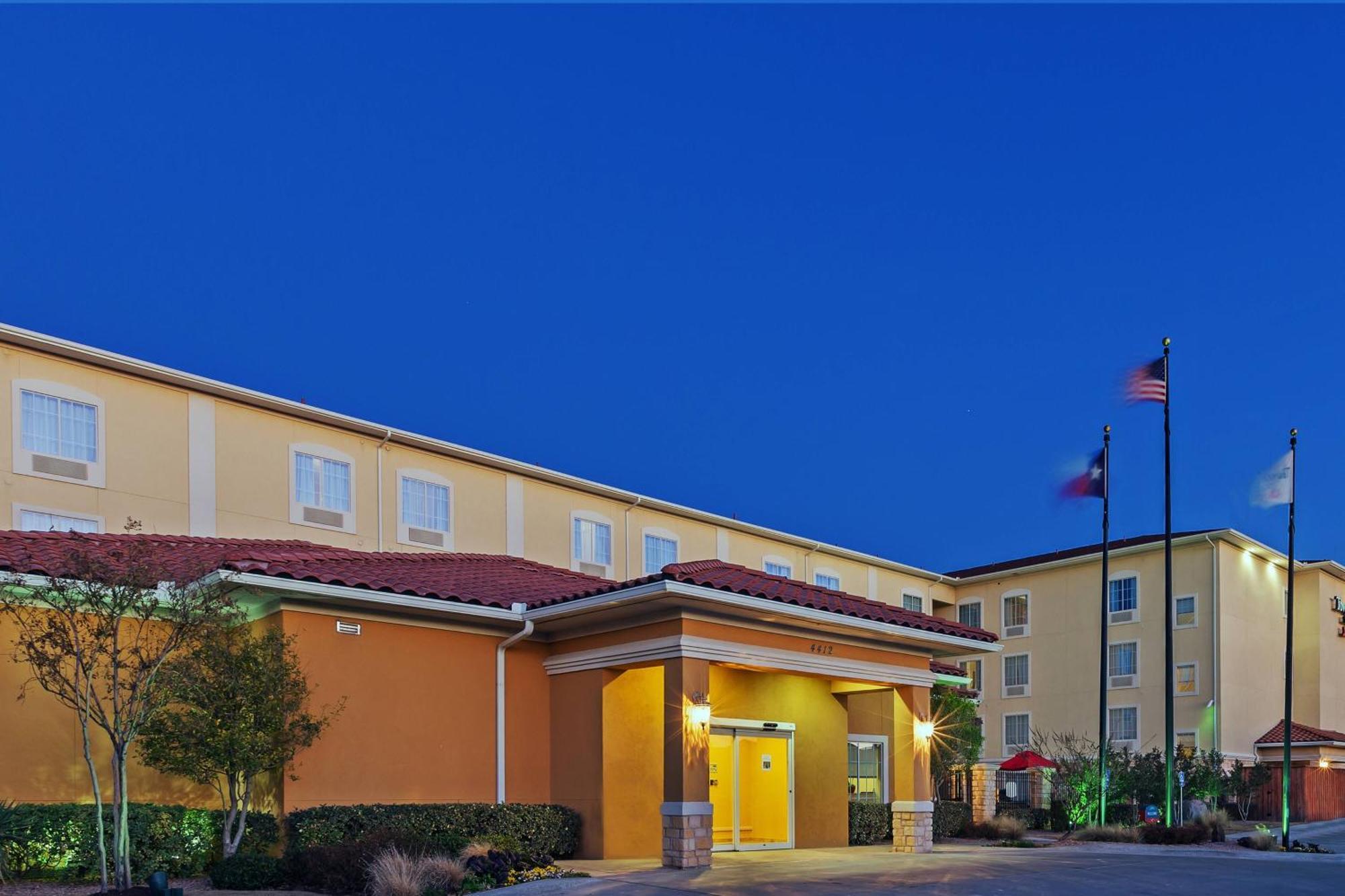 Towneplace Suites By Marriott Odessa Exterior photo